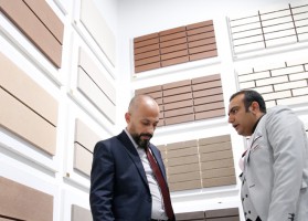 بازدید از غرفه شرکت آجر نماچین